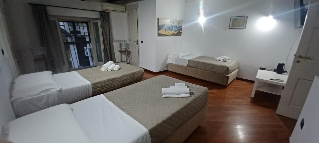 Residenza Nunziatella Apartamento Nápoles Exterior foto